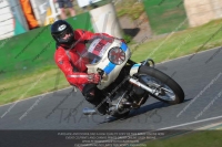 Vintage-motorcycle-club;eventdigitalimages;mallory-park;mallory-park-trackday-photographs;no-limits-trackdays;peter-wileman-photography;trackday-digital-images;trackday-photos;vmcc-festival-1000-bikes-photographs