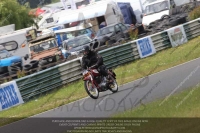 Vintage-motorcycle-club;eventdigitalimages;mallory-park;mallory-park-trackday-photographs;no-limits-trackdays;peter-wileman-photography;trackday-digital-images;trackday-photos;vmcc-festival-1000-bikes-photographs