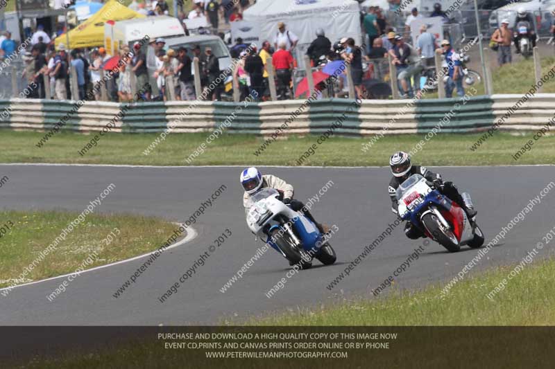 Vintage motorcycle club;eventdigitalimages;mallory park;mallory park trackday photographs;no limits trackdays;peter wileman photography;trackday digital images;trackday photos;vmcc festival 1000 bikes photographs