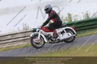 Vintage-motorcycle-club;eventdigitalimages;mallory-park;mallory-park-trackday-photographs;no-limits-trackdays;peter-wileman-photography;trackday-digital-images;trackday-photos;vmcc-festival-1000-bikes-photographs