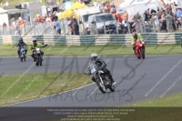 Vintage-motorcycle-club;eventdigitalimages;mallory-park;mallory-park-trackday-photographs;no-limits-trackdays;peter-wileman-photography;trackday-digital-images;trackday-photos;vmcc-festival-1000-bikes-photographs