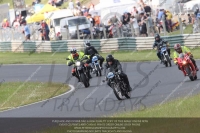 Vintage-motorcycle-club;eventdigitalimages;mallory-park;mallory-park-trackday-photographs;no-limits-trackdays;peter-wileman-photography;trackday-digital-images;trackday-photos;vmcc-festival-1000-bikes-photographs