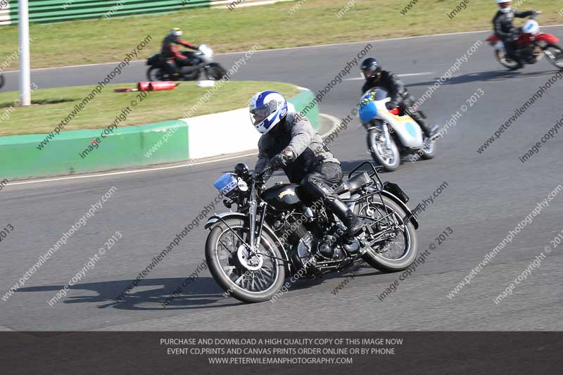 Vintage motorcycle club;eventdigitalimages;mallory park;mallory park trackday photographs;no limits trackdays;peter wileman photography;trackday digital images;trackday photos;vmcc festival 1000 bikes photographs