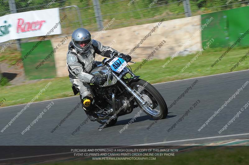 Vintage motorcycle club;eventdigitalimages;mallory park;mallory park trackday photographs;no limits trackdays;peter wileman photography;trackday digital images;trackday photos;vmcc festival 1000 bikes photographs