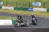 Vintage-motorcycle-club;eventdigitalimages;mallory-park;mallory-park-trackday-photographs;no-limits-trackdays;peter-wileman-photography;trackday-digital-images;trackday-photos;vmcc-festival-1000-bikes-photographs