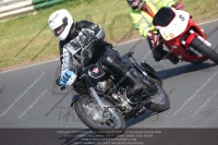 Vintage-motorcycle-club;eventdigitalimages;mallory-park;mallory-park-trackday-photographs;no-limits-trackdays;peter-wileman-photography;trackday-digital-images;trackday-photos;vmcc-festival-1000-bikes-photographs