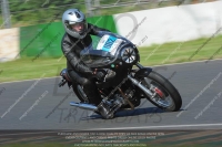 Vintage-motorcycle-club;eventdigitalimages;mallory-park;mallory-park-trackday-photographs;no-limits-trackdays;peter-wileman-photography;trackday-digital-images;trackday-photos;vmcc-festival-1000-bikes-photographs