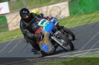 Vintage-motorcycle-club;eventdigitalimages;mallory-park;mallory-park-trackday-photographs;no-limits-trackdays;peter-wileman-photography;trackday-digital-images;trackday-photos;vmcc-festival-1000-bikes-photographs