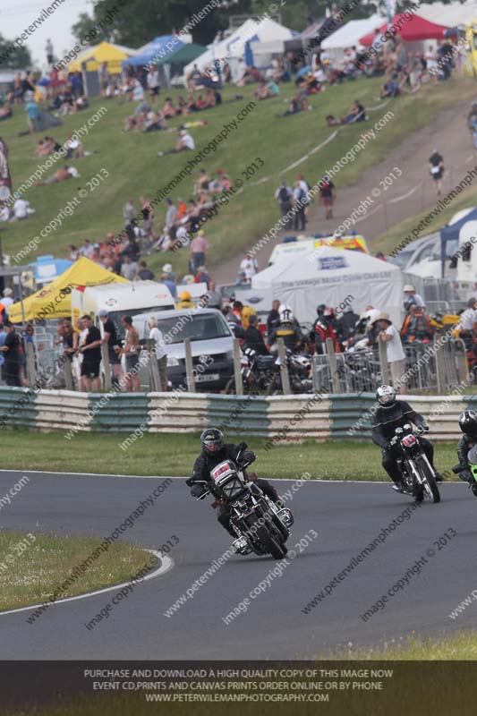 Vintage motorcycle club;eventdigitalimages;mallory park;mallory park trackday photographs;no limits trackdays;peter wileman photography;trackday digital images;trackday photos;vmcc festival 1000 bikes photographs