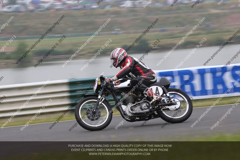 Vintage motorcycle club;eventdigitalimages;mallory park;mallory park trackday photographs;no limits trackdays;peter wileman photography;trackday digital images;trackday photos;vmcc festival 1000 bikes photographs