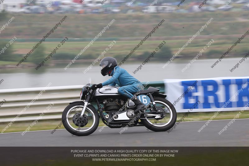 Vintage motorcycle club;eventdigitalimages;mallory park;mallory park trackday photographs;no limits trackdays;peter wileman photography;trackday digital images;trackday photos;vmcc festival 1000 bikes photographs