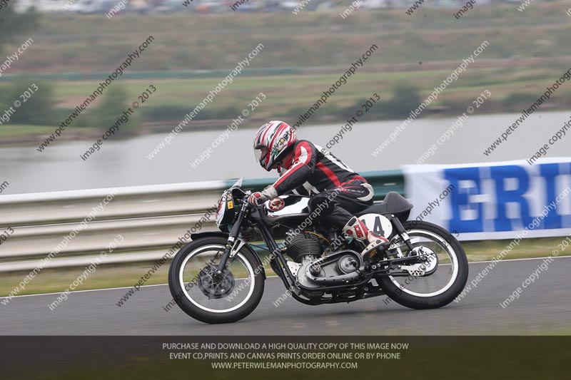 Vintage motorcycle club;eventdigitalimages;mallory park;mallory park trackday photographs;no limits trackdays;peter wileman photography;trackday digital images;trackday photos;vmcc festival 1000 bikes photographs