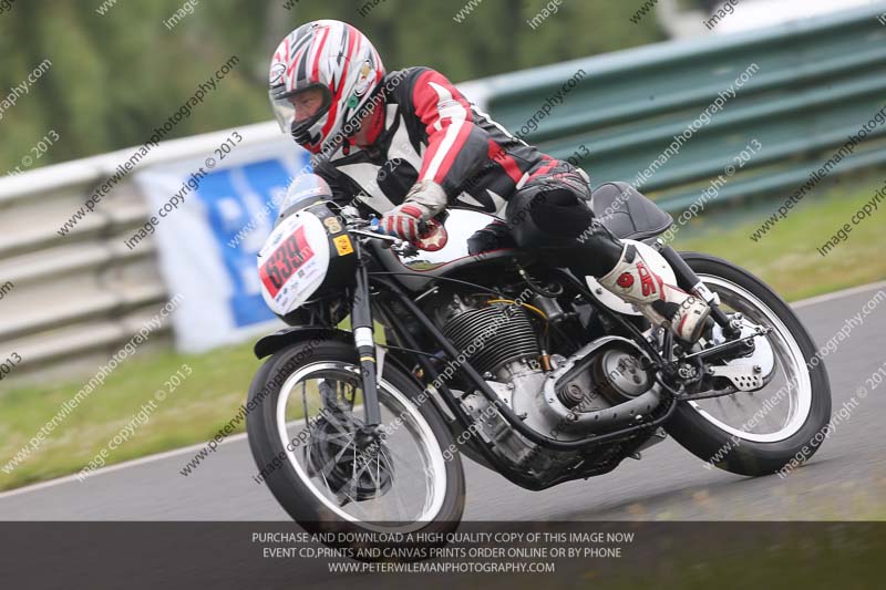 Vintage motorcycle club;eventdigitalimages;mallory park;mallory park trackday photographs;no limits trackdays;peter wileman photography;trackday digital images;trackday photos;vmcc festival 1000 bikes photographs