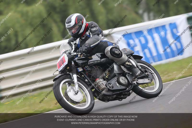 Vintage motorcycle club;eventdigitalimages;mallory park;mallory park trackday photographs;no limits trackdays;peter wileman photography;trackday digital images;trackday photos;vmcc festival 1000 bikes photographs