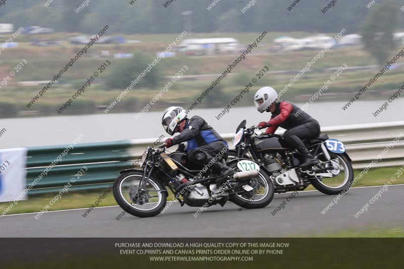 Vintage motorcycle club;eventdigitalimages;mallory park;mallory park trackday photographs;no limits trackdays;peter wileman photography;trackday digital images;trackday photos;vmcc festival 1000 bikes photographs