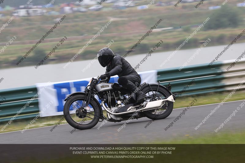 Vintage motorcycle club;eventdigitalimages;mallory park;mallory park trackday photographs;no limits trackdays;peter wileman photography;trackday digital images;trackday photos;vmcc festival 1000 bikes photographs