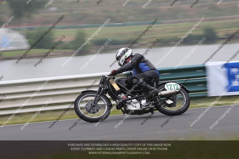 Vintage motorcycle club;eventdigitalimages;mallory park;mallory park trackday photographs;no limits trackdays;peter wileman photography;trackday digital images;trackday photos;vmcc festival 1000 bikes photographs