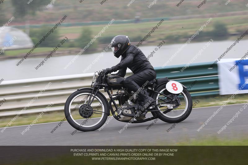 Vintage motorcycle club;eventdigitalimages;mallory park;mallory park trackday photographs;no limits trackdays;peter wileman photography;trackday digital images;trackday photos;vmcc festival 1000 bikes photographs