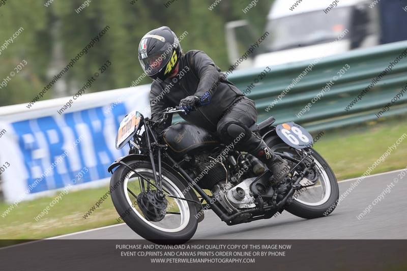 Vintage motorcycle club;eventdigitalimages;mallory park;mallory park trackday photographs;no limits trackdays;peter wileman photography;trackday digital images;trackday photos;vmcc festival 1000 bikes photographs