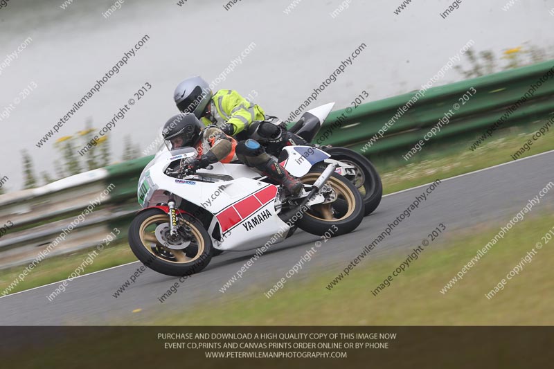 Vintage motorcycle club;eventdigitalimages;mallory park;mallory park trackday photographs;no limits trackdays;peter wileman photography;trackday digital images;trackday photos;vmcc festival 1000 bikes photographs