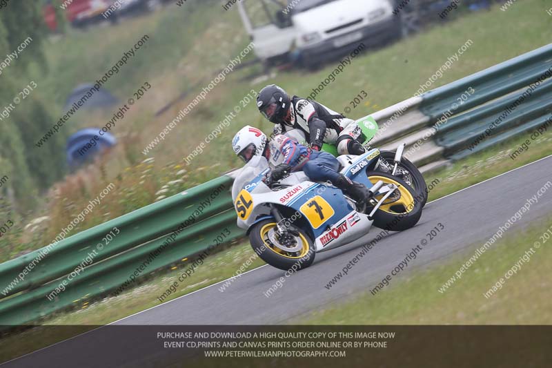 Vintage motorcycle club;eventdigitalimages;mallory park;mallory park trackday photographs;no limits trackdays;peter wileman photography;trackday digital images;trackday photos;vmcc festival 1000 bikes photographs