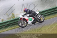 Vintage-motorcycle-club;eventdigitalimages;mallory-park;mallory-park-trackday-photographs;no-limits-trackdays;peter-wileman-photography;trackday-digital-images;trackday-photos;vmcc-festival-1000-bikes-photographs