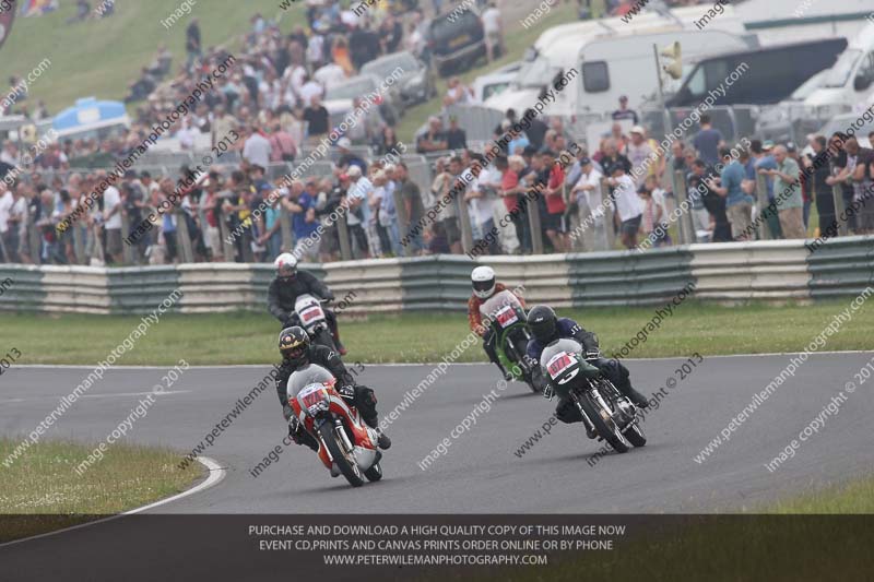 Vintage motorcycle club;eventdigitalimages;mallory park;mallory park trackday photographs;no limits trackdays;peter wileman photography;trackday digital images;trackday photos;vmcc festival 1000 bikes photographs