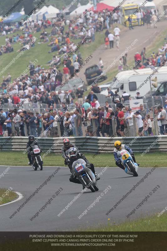 Vintage motorcycle club;eventdigitalimages;mallory park;mallory park trackday photographs;no limits trackdays;peter wileman photography;trackday digital images;trackday photos;vmcc festival 1000 bikes photographs