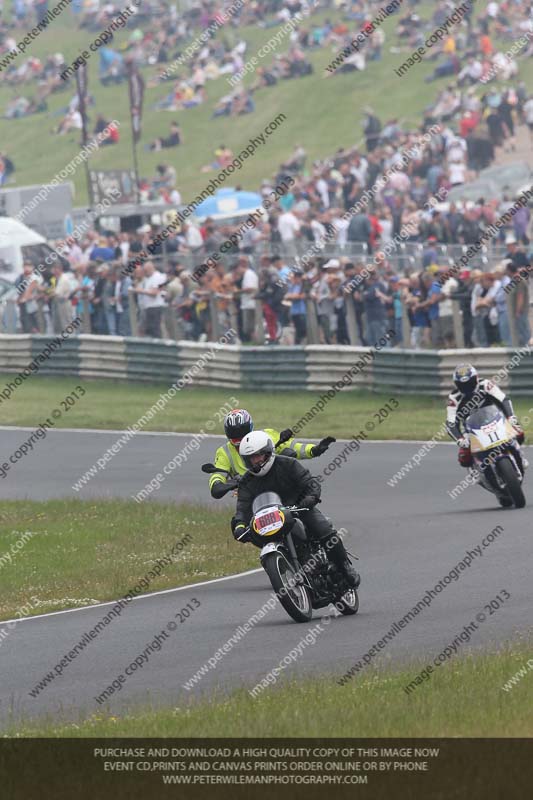 Vintage motorcycle club;eventdigitalimages;mallory park;mallory park trackday photographs;no limits trackdays;peter wileman photography;trackday digital images;trackday photos;vmcc festival 1000 bikes photographs