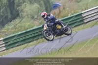 Vintage-motorcycle-club;eventdigitalimages;mallory-park;mallory-park-trackday-photographs;no-limits-trackdays;peter-wileman-photography;trackday-digital-images;trackday-photos;vmcc-festival-1000-bikes-photographs