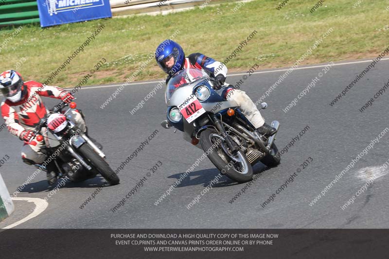 Vintage motorcycle club;eventdigitalimages;mallory park;mallory park trackday photographs;no limits trackdays;peter wileman photography;trackday digital images;trackday photos;vmcc festival 1000 bikes photographs