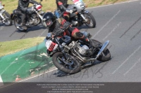 Vintage-motorcycle-club;eventdigitalimages;mallory-park;mallory-park-trackday-photographs;no-limits-trackdays;peter-wileman-photography;trackday-digital-images;trackday-photos;vmcc-festival-1000-bikes-photographs