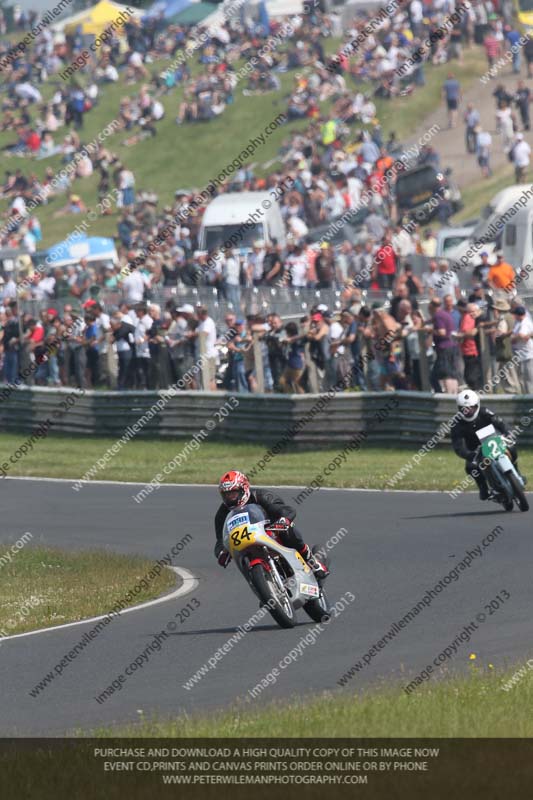 Vintage motorcycle club;eventdigitalimages;mallory park;mallory park trackday photographs;no limits trackdays;peter wileman photography;trackday digital images;trackday photos;vmcc festival 1000 bikes photographs