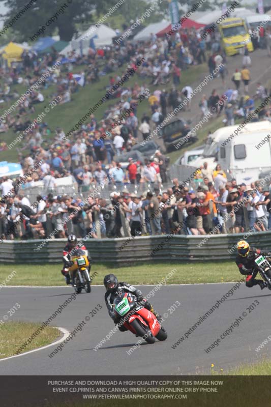 Vintage motorcycle club;eventdigitalimages;mallory park;mallory park trackday photographs;no limits trackdays;peter wileman photography;trackday digital images;trackday photos;vmcc festival 1000 bikes photographs