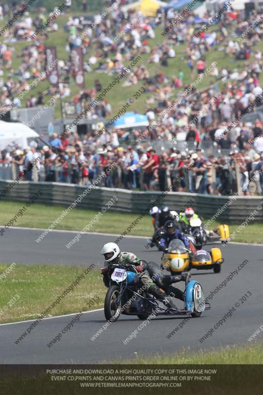 Vintage motorcycle club;eventdigitalimages;mallory park;mallory park trackday photographs;no limits trackdays;peter wileman photography;trackday digital images;trackday photos;vmcc festival 1000 bikes photographs