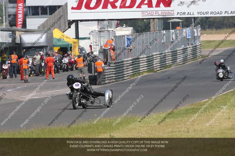 Vintage motorcycle club;eventdigitalimages;mallory park;mallory park trackday photographs;no limits trackdays;peter wileman photography;trackday digital images;trackday photos;vmcc festival 1000 bikes photographs