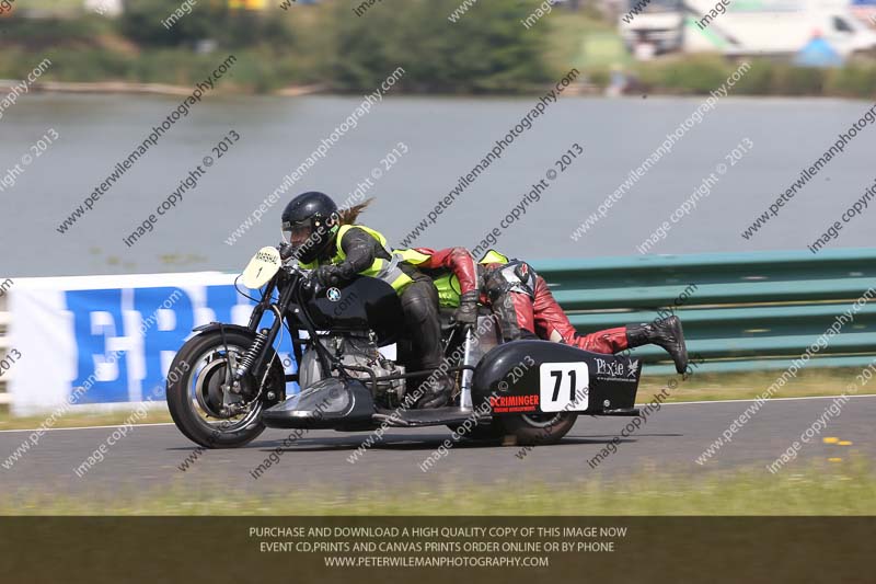 Vintage motorcycle club;eventdigitalimages;mallory park;mallory park trackday photographs;no limits trackdays;peter wileman photography;trackday digital images;trackday photos;vmcc festival 1000 bikes photographs