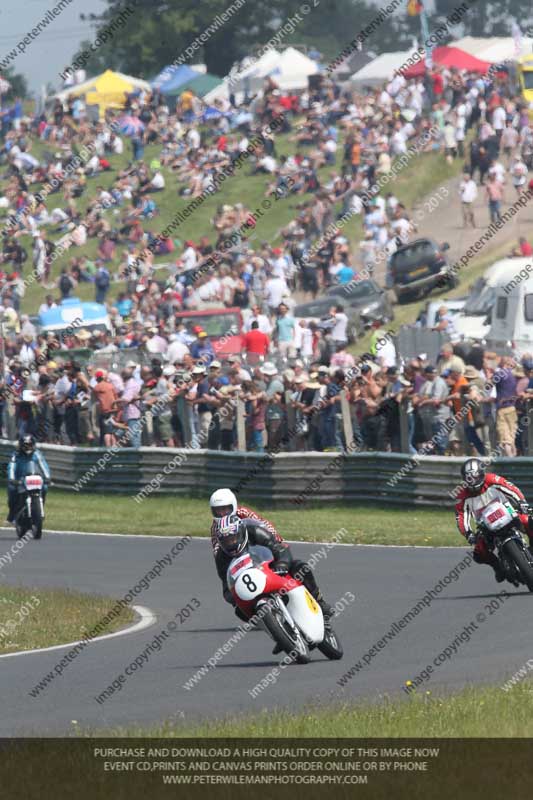 Vintage motorcycle club;eventdigitalimages;mallory park;mallory park trackday photographs;no limits trackdays;peter wileman photography;trackday digital images;trackday photos;vmcc festival 1000 bikes photographs