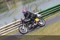 Vintage-motorcycle-club;eventdigitalimages;mallory-park;mallory-park-trackday-photographs;no-limits-trackdays;peter-wileman-photography;trackday-digital-images;trackday-photos;vmcc-festival-1000-bikes-photographs