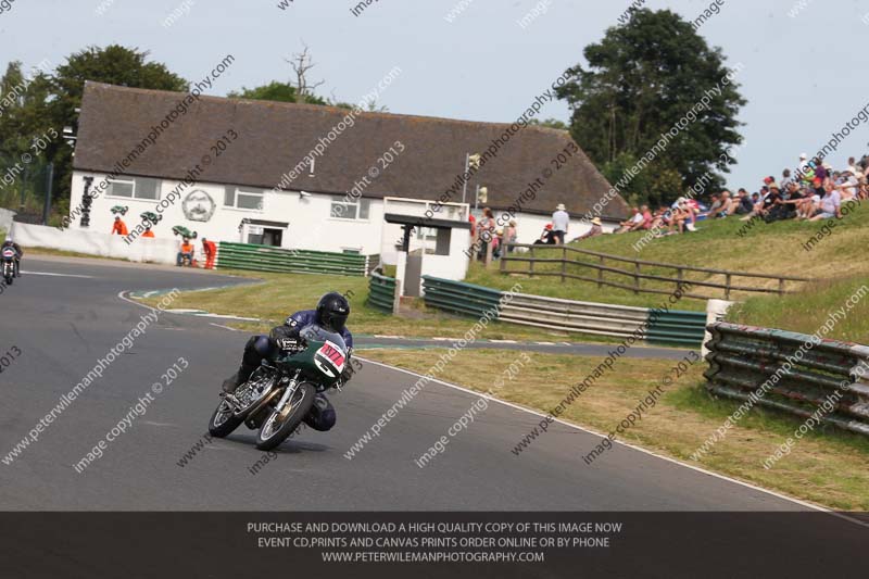 Vintage motorcycle club;eventdigitalimages;mallory park;mallory park trackday photographs;no limits trackdays;peter wileman photography;trackday digital images;trackday photos;vmcc festival 1000 bikes photographs