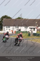 Vintage-motorcycle-club;eventdigitalimages;mallory-park;mallory-park-trackday-photographs;no-limits-trackdays;peter-wileman-photography;trackday-digital-images;trackday-photos;vmcc-festival-1000-bikes-photographs