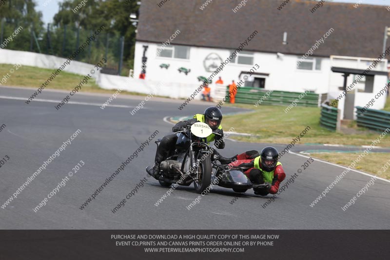 Vintage motorcycle club;eventdigitalimages;mallory park;mallory park trackday photographs;no limits trackdays;peter wileman photography;trackday digital images;trackday photos;vmcc festival 1000 bikes photographs