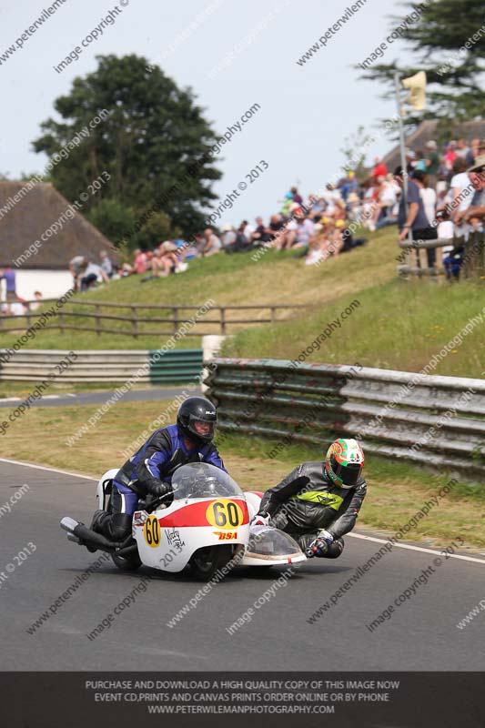 Vintage motorcycle club;eventdigitalimages;mallory park;mallory park trackday photographs;no limits trackdays;peter wileman photography;trackday digital images;trackday photos;vmcc festival 1000 bikes photographs