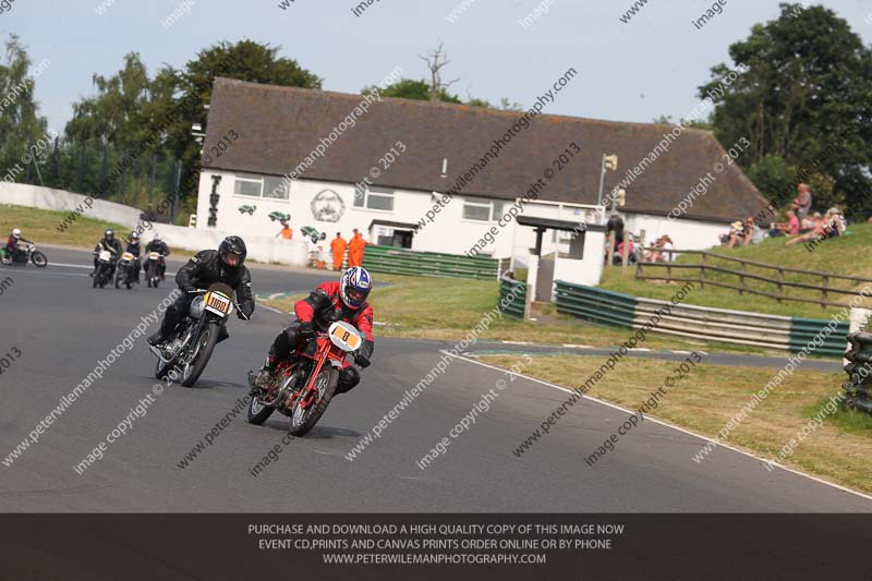 Vintage motorcycle club;eventdigitalimages;mallory park;mallory park trackday photographs;no limits trackdays;peter wileman photography;trackday digital images;trackday photos;vmcc festival 1000 bikes photographs