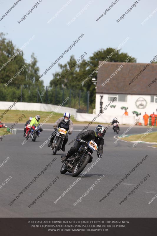 Vintage motorcycle club;eventdigitalimages;mallory park;mallory park trackday photographs;no limits trackdays;peter wileman photography;trackday digital images;trackday photos;vmcc festival 1000 bikes photographs