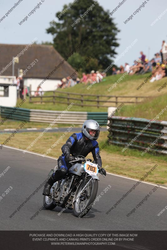 Vintage motorcycle club;eventdigitalimages;mallory park;mallory park trackday photographs;no limits trackdays;peter wileman photography;trackday digital images;trackday photos;vmcc festival 1000 bikes photographs