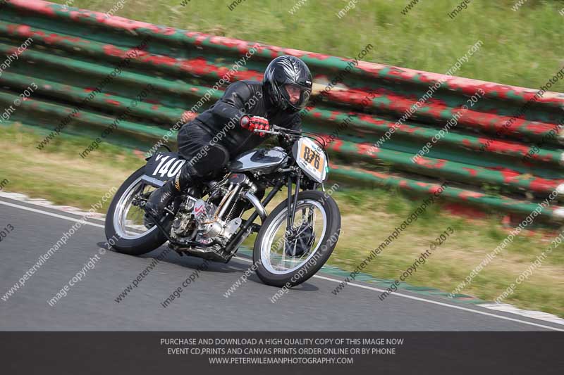 Vintage motorcycle club;eventdigitalimages;mallory park;mallory park trackday photographs;no limits trackdays;peter wileman photography;trackday digital images;trackday photos;vmcc festival 1000 bikes photographs