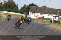 Vintage-motorcycle-club;eventdigitalimages;mallory-park;mallory-park-trackday-photographs;no-limits-trackdays;peter-wileman-photography;trackday-digital-images;trackday-photos;vmcc-festival-1000-bikes-photographs