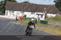 Vintage-motorcycle-club;eventdigitalimages;mallory-park;mallory-park-trackday-photographs;no-limits-trackdays;peter-wileman-photography;trackday-digital-images;trackday-photos;vmcc-festival-1000-bikes-photographs