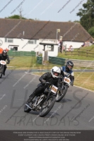 Vintage-motorcycle-club;eventdigitalimages;mallory-park;mallory-park-trackday-photographs;no-limits-trackdays;peter-wileman-photography;trackday-digital-images;trackday-photos;vmcc-festival-1000-bikes-photographs